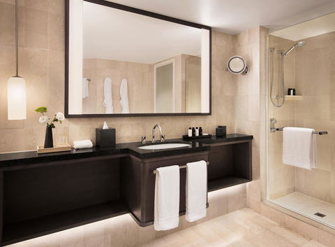Four Seasons Hotel Sydney - Taree Accommodation 17