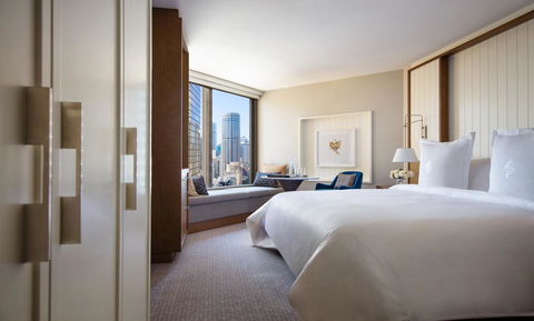 Four Seasons Hotel Sydney - Taree Accommodation 9