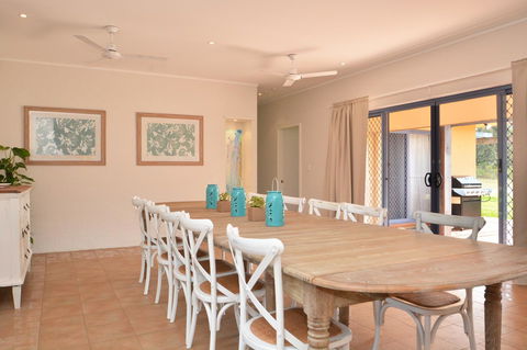 JE Guesthouse, Central To All The Hunter Valley Has To Offer - Taree Accommodation 8