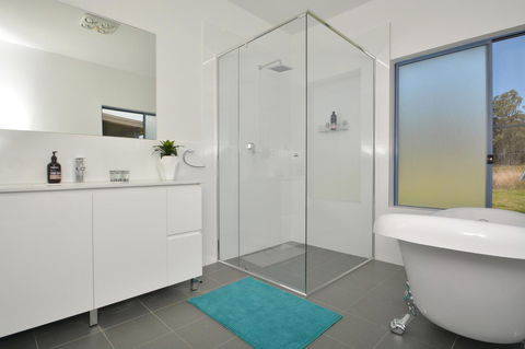 JE Guesthouse, Central To All The Hunter Valley Has To Offer - Taree Accommodation 27