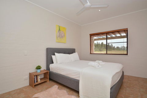 JE Guesthouse, Central To All The Hunter Valley Has To Offer - Taree Accommodation 25