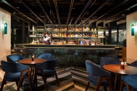 West Hotel Sydney, Curio Collection By Hilton - Taree Accommodation 9