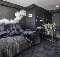 The Collectionist Newtown - Taree Accommodation