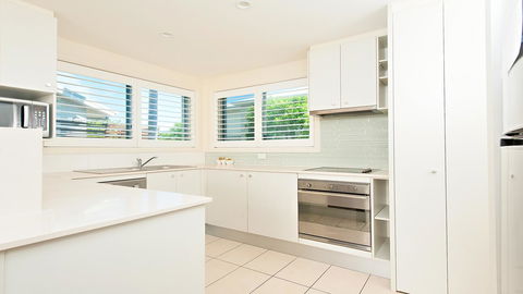 Pacific Blue, Salamander Bay - Taree Accommodation 12