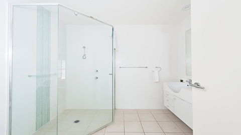 Pacific Blue, Salamander Bay - Taree Accommodation 17