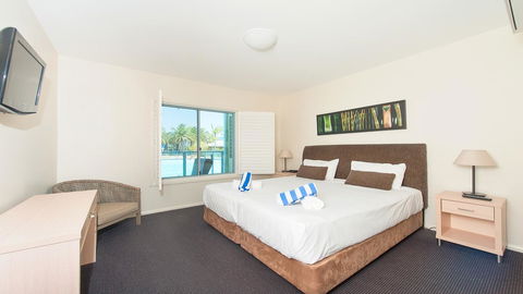 Pacific Blue, Salamander Bay - Taree Accommodation 32
