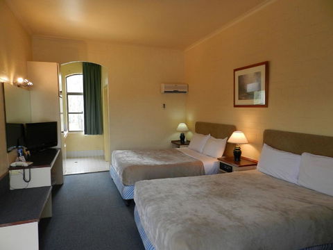 Prince Of Wales Hotel - Taree Accommodation 3
