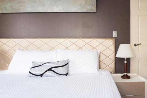 Seasons Harbour Plaza - Taree Accommodation 10