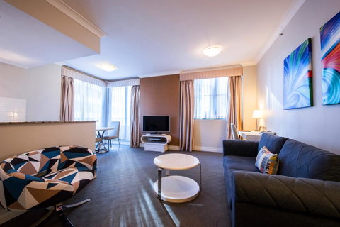 Seasons Harbour Plaza - Taree Accommodation 29