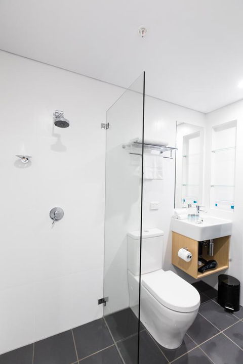 Song Hotel Sydney - Taree Accommodation 12