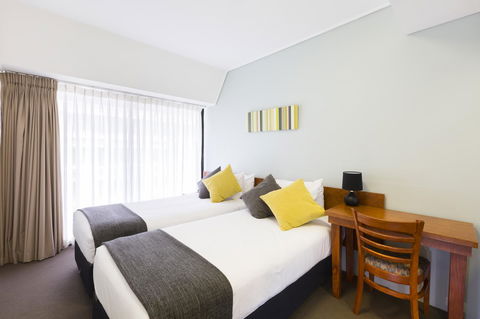 Song Hotel Sydney - Taree Accommodation 24