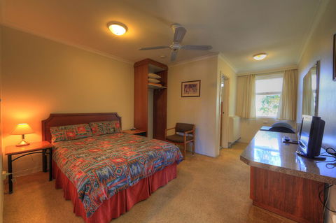 Cooma Motor Lodge Motel - Taree Accommodation 3