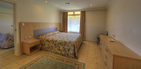 Cooma Motor Lodge Motel - Taree Accommodation 26