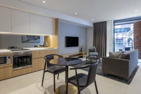 SKYE Suites Sydney - Taree Accommodation 17