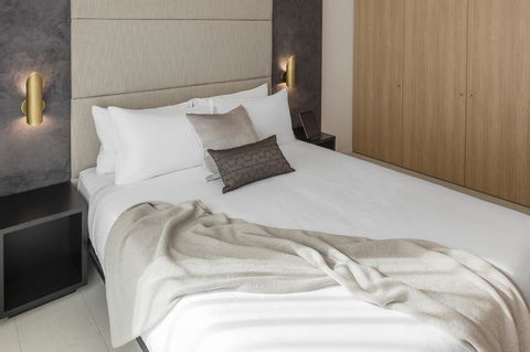 SKYE Suites Sydney - Taree Accommodation 15