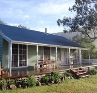 Cadair Cottages - Taree Accommodation