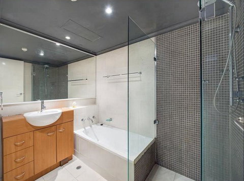 Ausmine Sydney CBD 2Bedroom Apt - Taree Accommodation 14