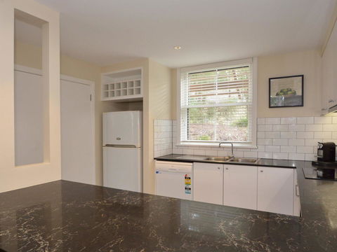 Villa De Saran Located Within Cypress Lakes - Taree Accommodation 2