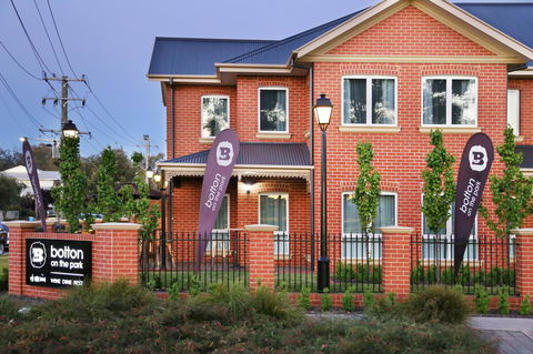 Best Western Plus Bolton On The Park - Taree Accommodation 1