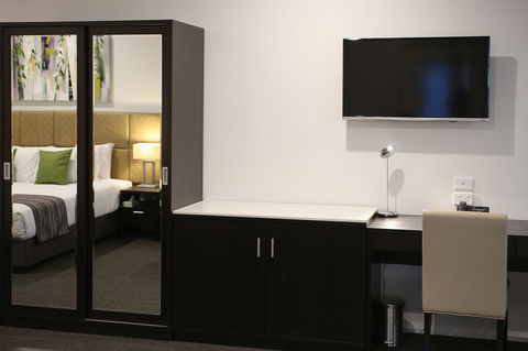 Best Western Plus Bolton On The Park - Taree Accommodation 13