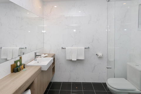 Best Western Plus Bolton On The Park - Taree Accommodation 10