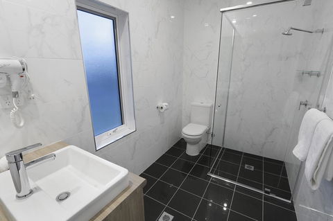 Best Western Plus Bolton On The Park - Taree Accommodation 27