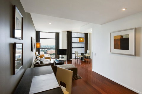 Fraser Suites Sydney - Taree Accommodation 9