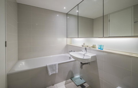 Fraser Suites Sydney - Taree Accommodation 13