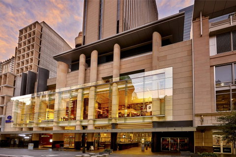 Hilton Sydney - Taree Accommodation 15