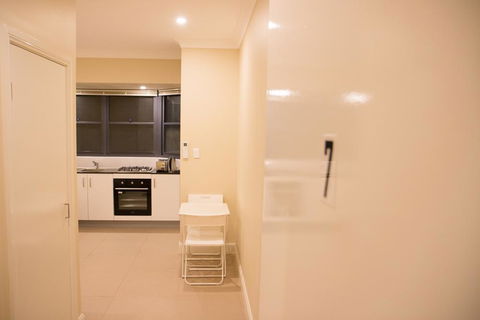 T&M HOUSE - Taree Accommodation 9