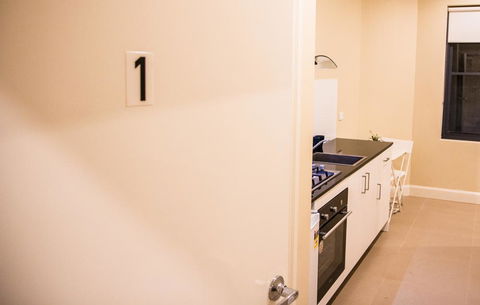 T&M HOUSE - Taree Accommodation 23
