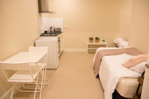 T&M HOUSE - Taree Accommodation 3