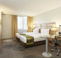 Holiday Inn Parramatta - Taree Accommodation