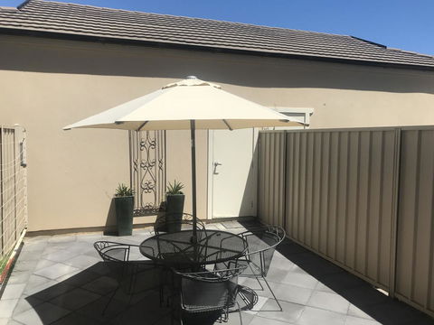 Travers Street Apartment - Taree Accommodation 7