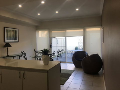 Travers Street Apartment - Taree Accommodation 1