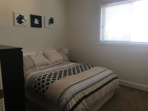 Travers Street Apartment - Taree Accommodation 9