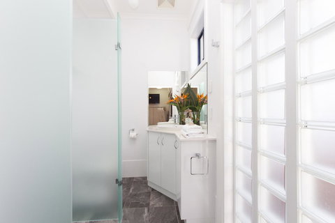 Coast Yamba - Adults Only - Taree Accommodation 6