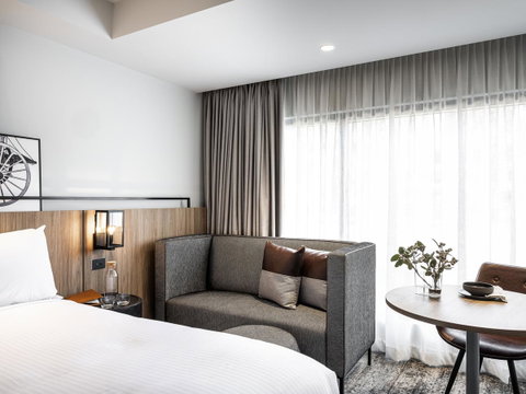 Mercure Sydney Rouse Hill - Taree Accommodation 13