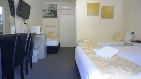Highway Motor Inn Taree - Taree Accommodation 2