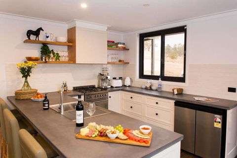 Belisi Farmstay Cottage - Taree Accommodation 4