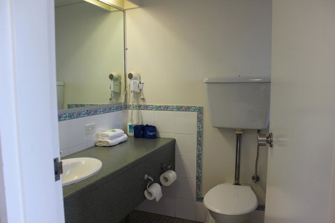 Hume Inn Motel Albury CBD - Taree Accommodation 7