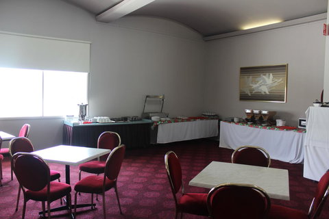 Hume Inn Motel Albury CBD - Taree Accommodation 10