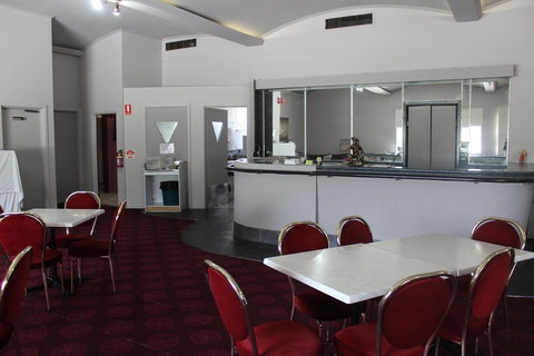 Hume Inn Motel Albury CBD - Taree Accommodation 8
