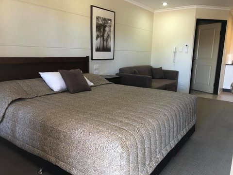 Balranald Club Motel - Taree Accommodation 8