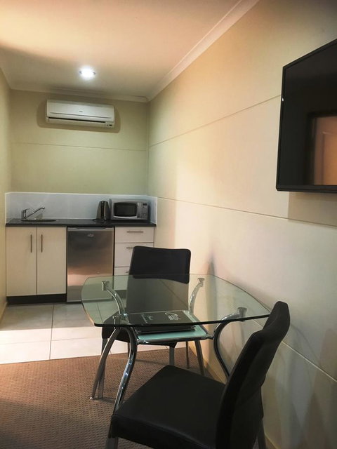 Balranald Club Motel - Taree Accommodation 9