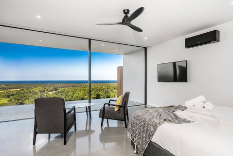 Sundays At Byron - Taree Accommodation 33
