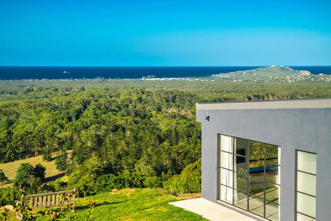Sundays At Byron - Taree Accommodation 1