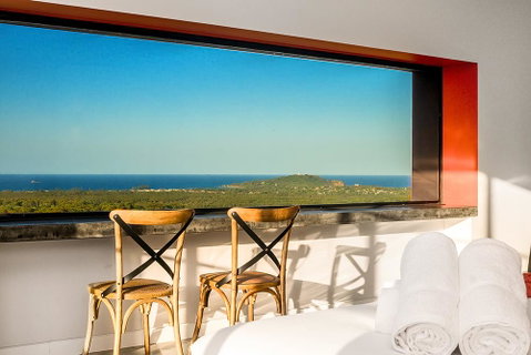 Sundays At Byron - Taree Accommodation 4