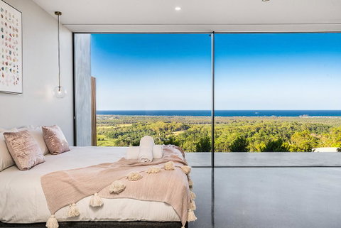 Sundays At Byron - Taree Accommodation 41