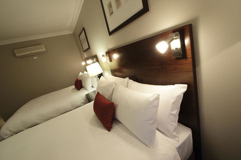 Carlyle Suites & Apartments - Taree Accommodation 14